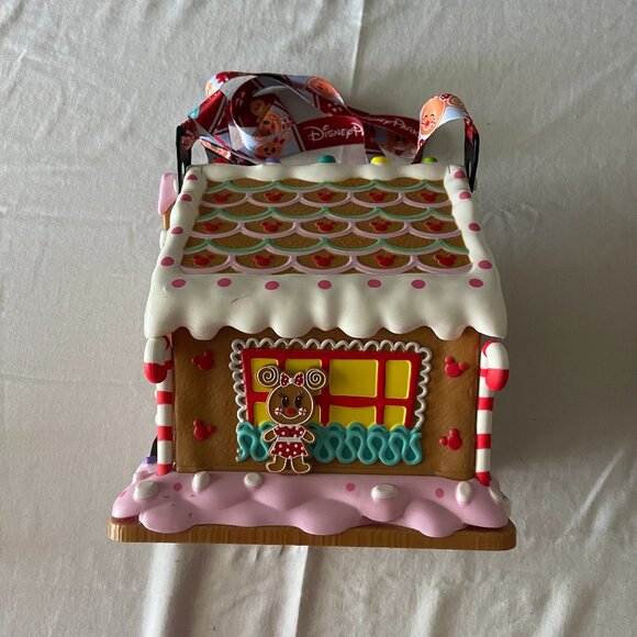 Disney Popcorn Bucket - Gingerbread House - Picture 3 of 7